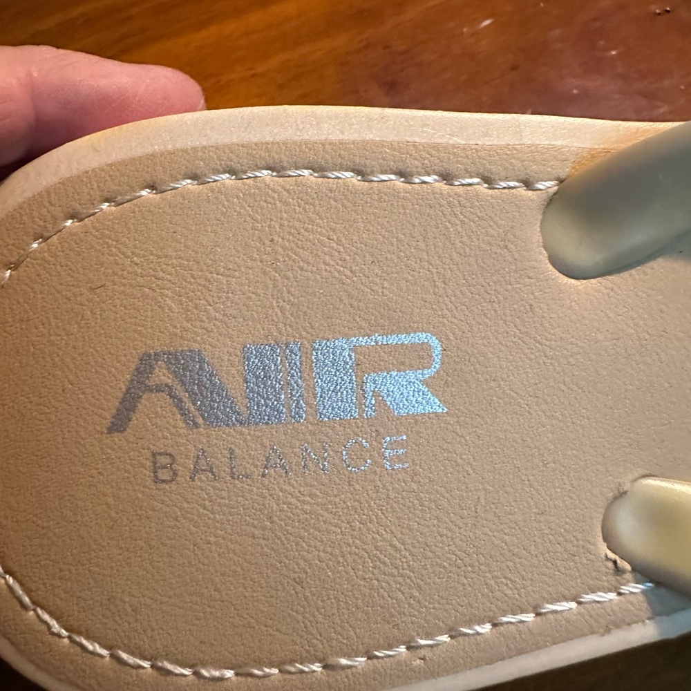 Air Balance Women’s Sandals - Beige